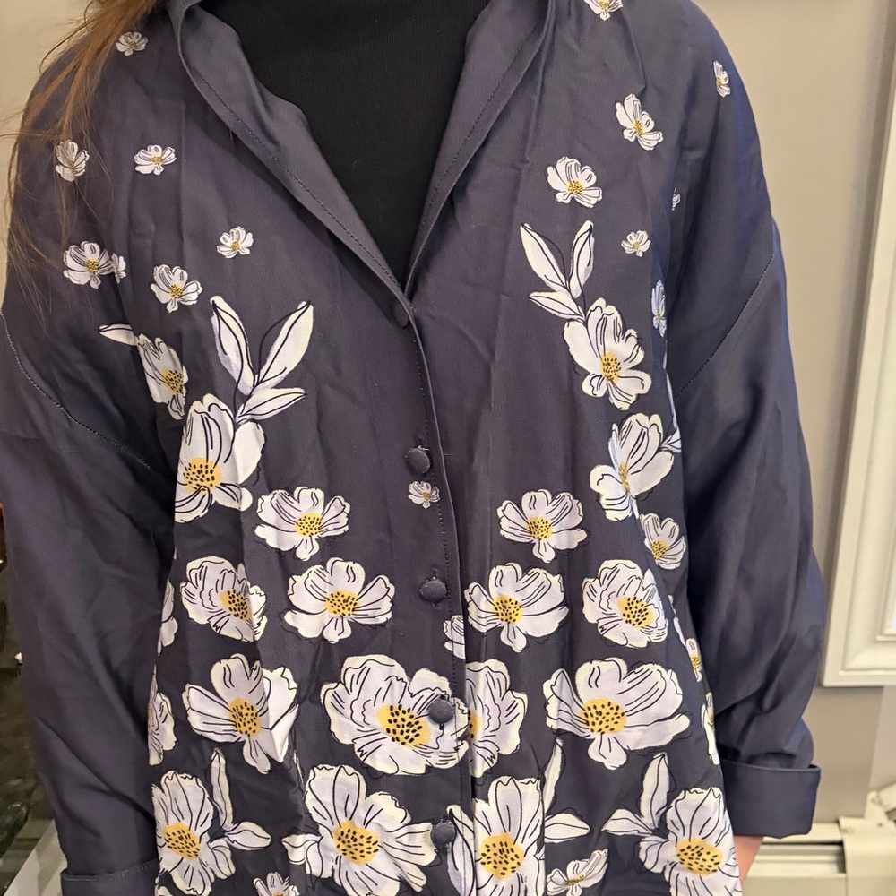 Floral Embroidered Women's Blouse - Navy